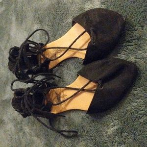 Lacey black flats